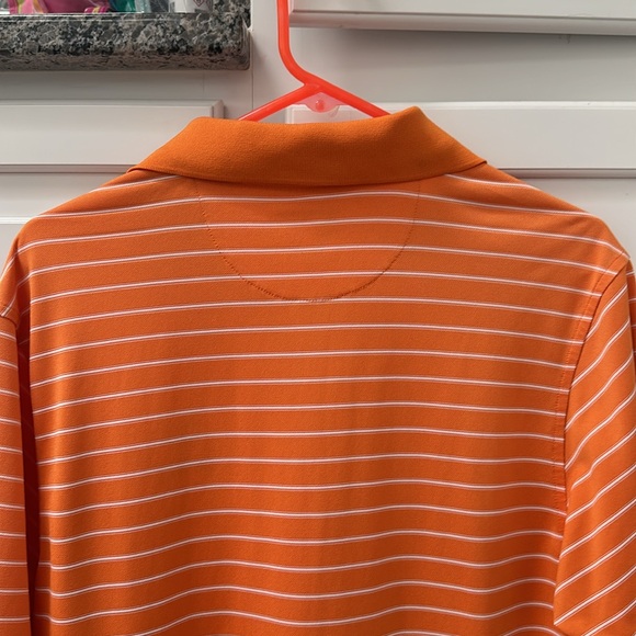 Men's medium used Ping University of Virginia golf shirt. - Picture 5 of 6